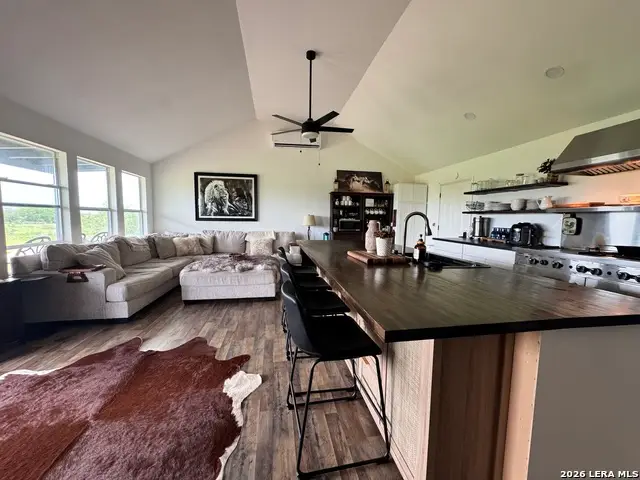 2551 Scull Rd, Martindale, TX 78655 - #3