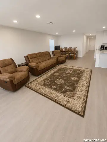 318 Bertram Oaks Dr, Bertram, TX 78605 - #2