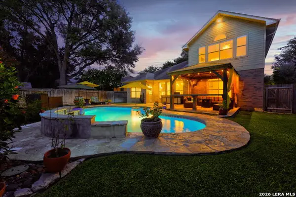3035 Fall Mist Dr, San Antonio, TX 78247