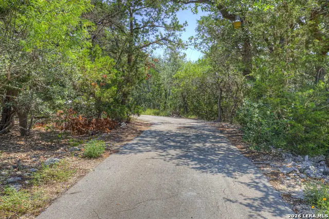 1133 Baldy Mountain Ct, Canyon Lake, TX 78133 - #2
