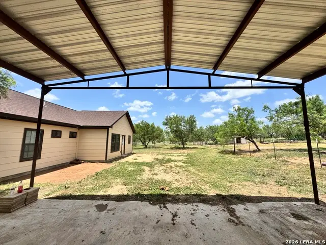 141 County Road 2667, Devine, TX 78016 - #2