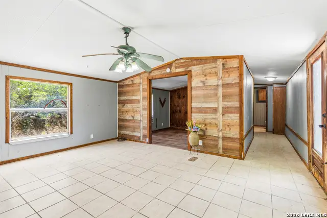 18525 County Road 5722, Castroville, TX 78009 - #3