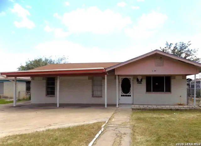1924 Hoover St, Eagle Pass, TX 78852 - #1
