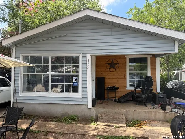 325 Sims, San Antonio, TX 78225 - #1