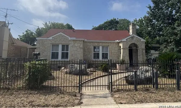 2204 Edison Dr, San Antonio, TX 78201