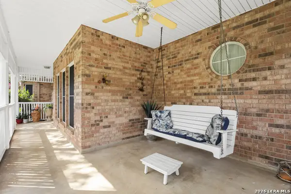 2618 Fairfield Bend Drive, San Antonio, TX 78231