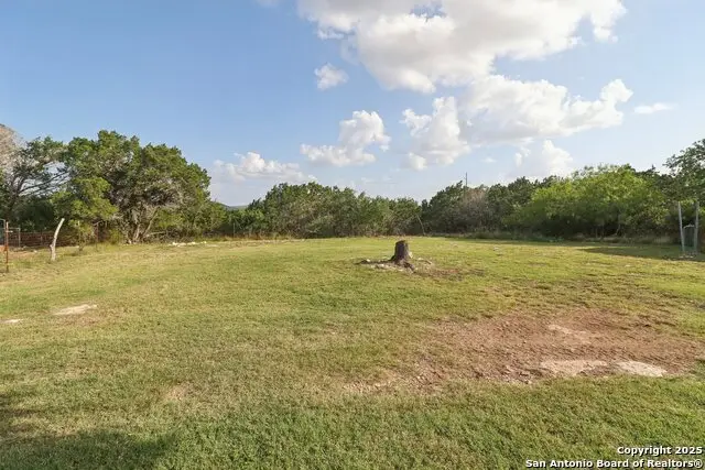 160 Deer View Dr, Pipe Creek, TX 78063 - #3