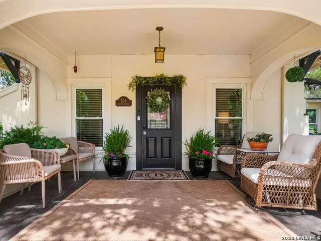 205 2nd St, Boerne, TX 78006 - #2