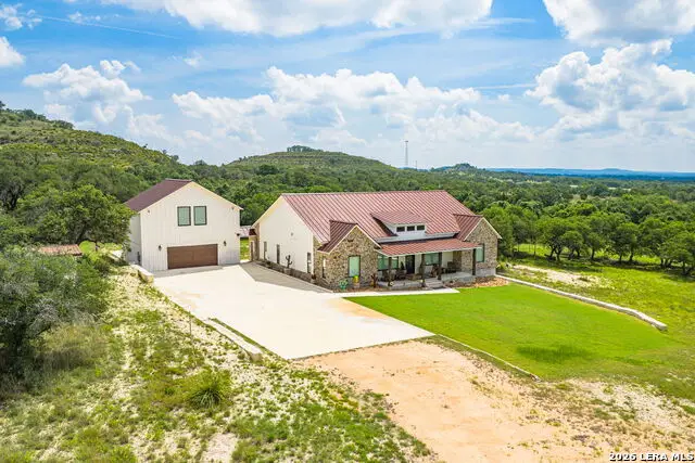 147 Gray Wolf, Blanco, TX 78606 - #2