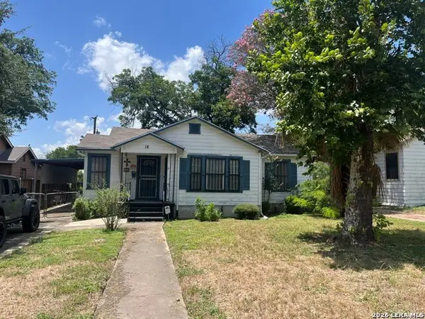 18 Rosemont Dr, San Antonio, TX 78201