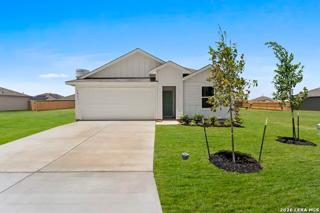 1053 Seedling Ln, Seguin, TX 78155 - #1