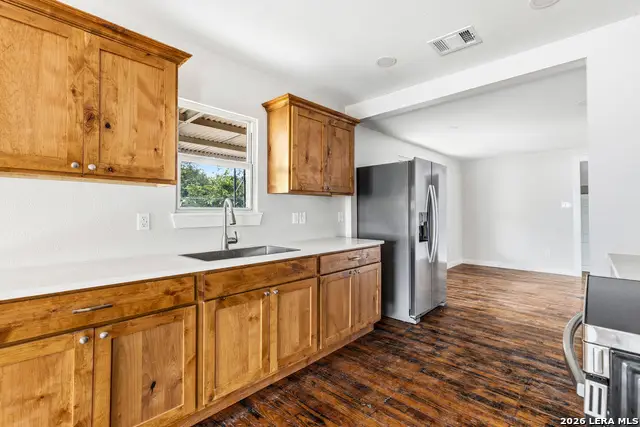 628 Fleming St, San Antonio, TX 78211 - #3