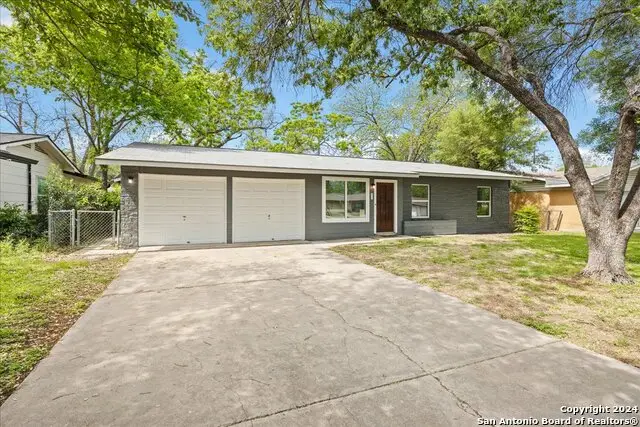 317 E Wright Blvd, Universal City, TX 78148 - #2