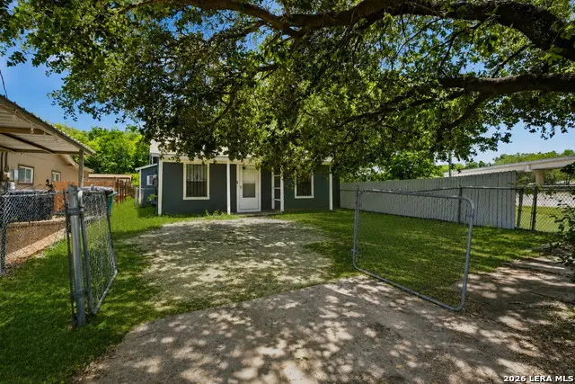 222 Bogle St, San Antonio, TX 78207 - #2