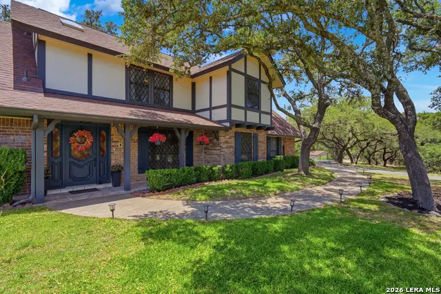 28417 Royal Ascot Dr, Fair Oaks Ranch, TX 78015 - #2