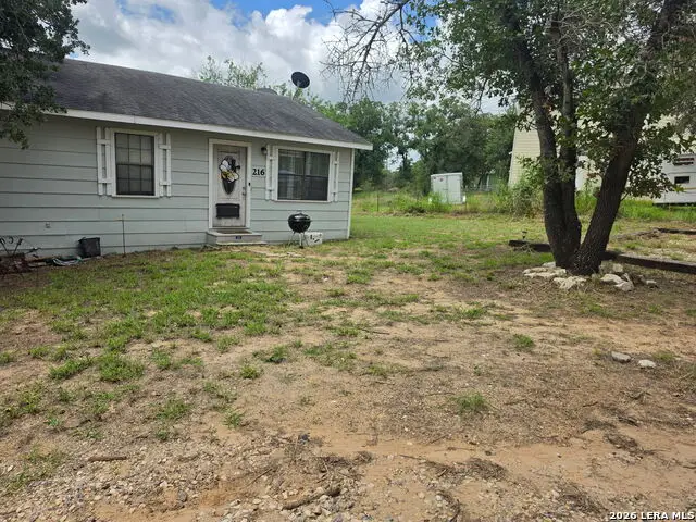 216 Creeks End, Floresville, TX 78114 - #2