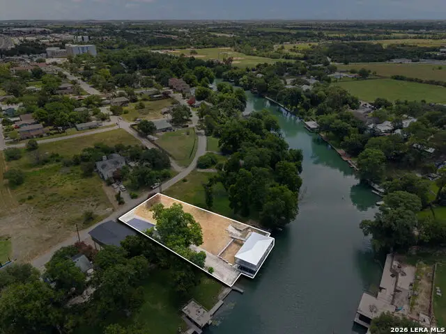 240 Rio Dr, New Braunfels, TX 78130 - #1