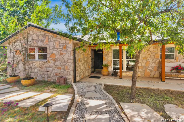 105 Jacob Dr, Boerne, TX 78006 - #2
