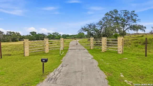 639 Sisterdale Rd, Boerne, TX 78006 - #2