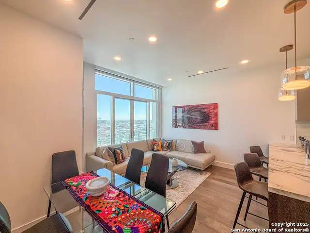 123 Lexington Ave #1402, San Antonio, TX 78205 - #1