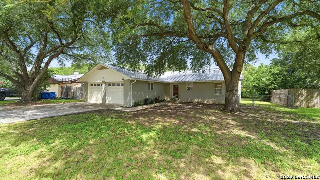 938 Lazy Trl, New Braunfels, TX 78130 - #3