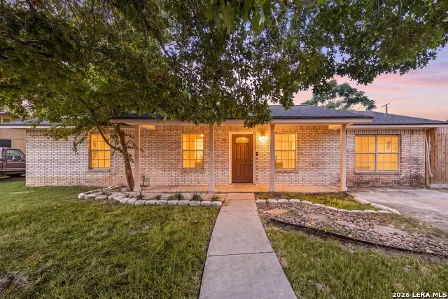 241 Glenbrook Dr, New Braunfels, TX 78130 - #1
