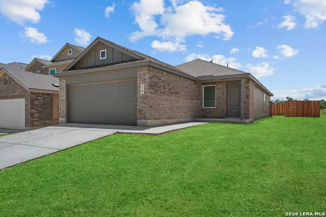 329 Sauvignon Pt, New Braunfels, TX 78130 - #1