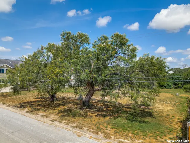 0 Upson Dr, Devine, TX 78106 - #1