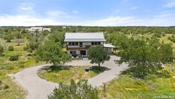 784 River View, Johnson City, TX 78636