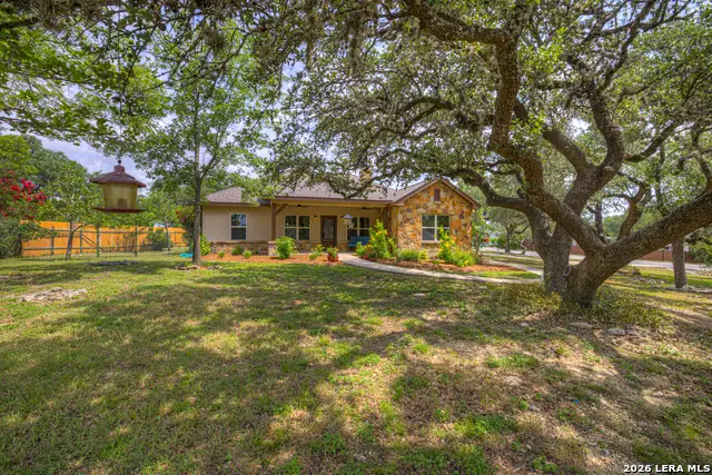 737 La Paloma Dr, Canyon Lake, TX 78133 - #2