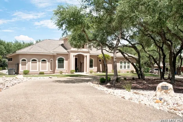 21942 Paseo Corto Dr, Garden Ridge, TX 78266 - #2