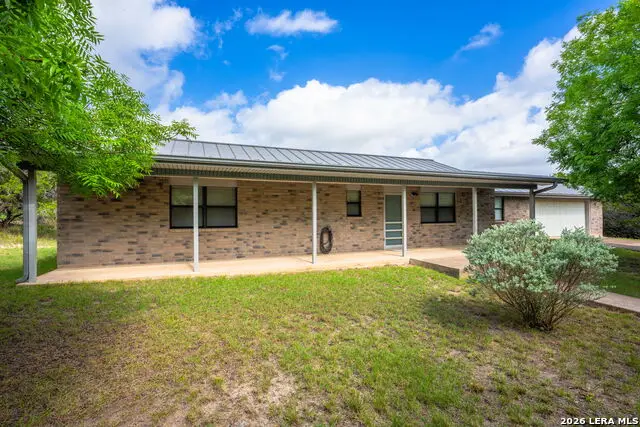 230 Verde Hills Dr, Center Point, TX 78010 - #2
