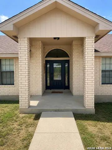 3893 Cross Creek Dr, Eagle Pass, TX 78852 - #1