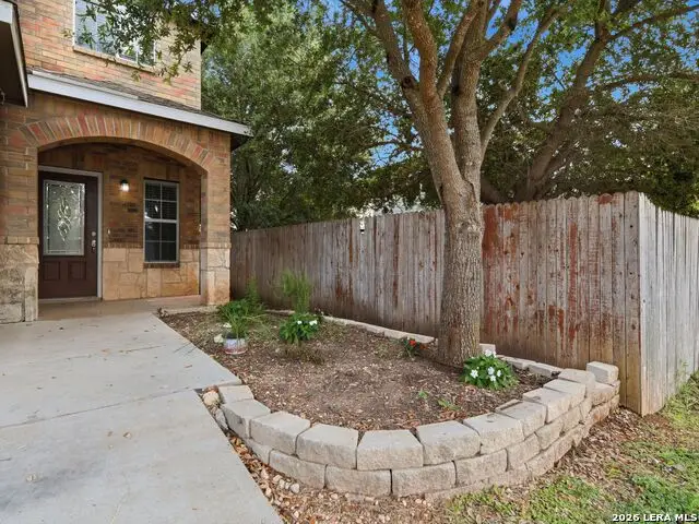414 Walnut Crst, Selma, TX 78154 - #3