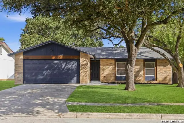 4935 Grey Hawk Dr, San Antonio, TX 78217 - #2