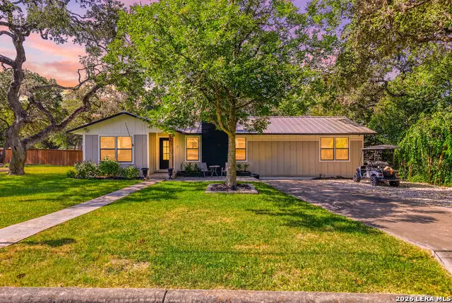227 W Highland Dr, Boerne, TX 78006 - #1