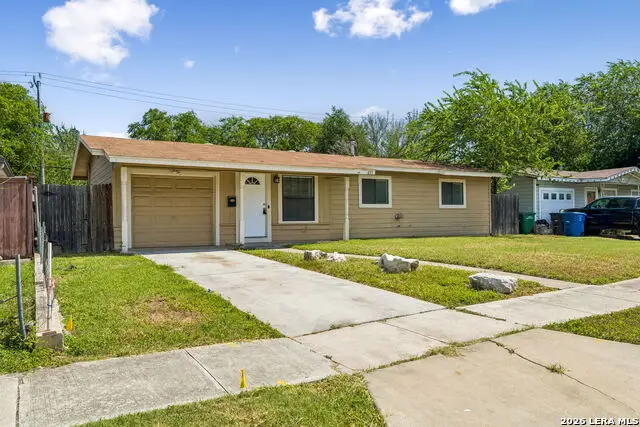 835 Lovera Blvd, San Antonio, TX 78201 - #1
