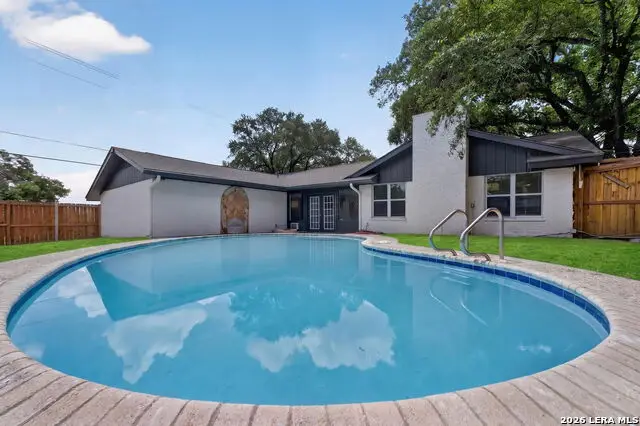 721 Balfour Dr, Windcrest, TX 78239 - #1