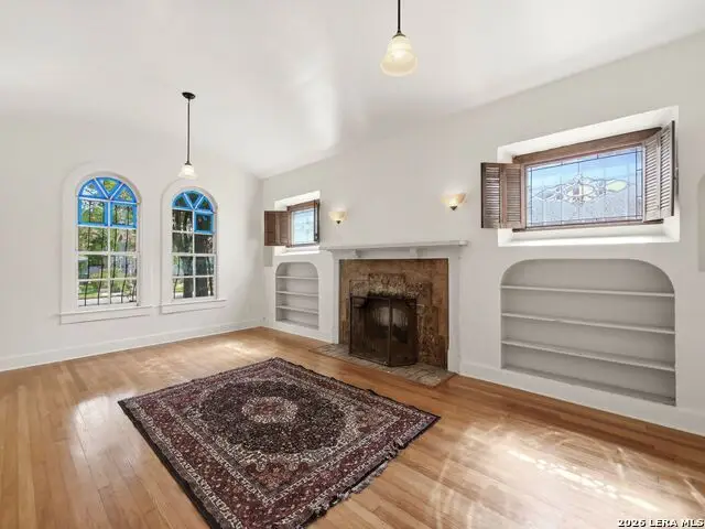 1549 W Huisache Avenue, San Antonio, TX 78201 - #3