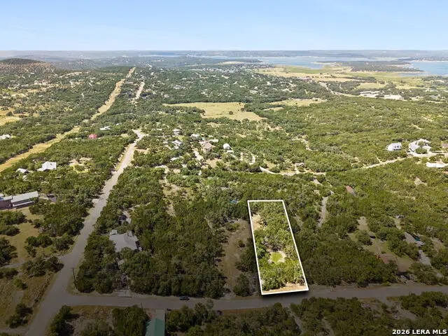 1043 Summit Blf, Canyon Lake, TX 78133 - #2