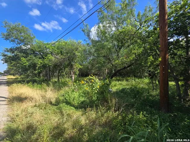 10549 Mountain View Dr, San Antonio, TX 78251 - #3