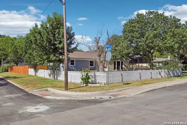 202 Sutton Dr, San Antonio, TX 78228 - #2