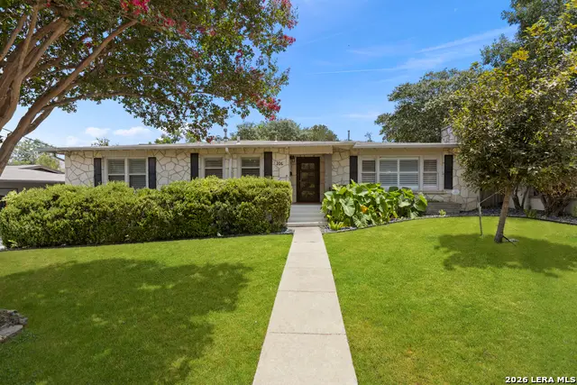 206 E Agarita Ave, San Antonio, TX 78212 - #1