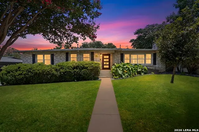 206 E Agarita Ave, San Antonio, TX 78212 - #2