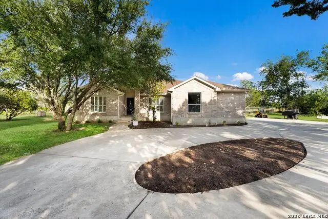 9460 Windwood Dr, Boerne, TX 78006 - #1