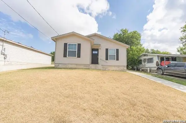 1011 Yucca St, San Antonio, TX 78220