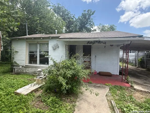 4438 Buena Vista St, San Antonio, TX 78237 - #1