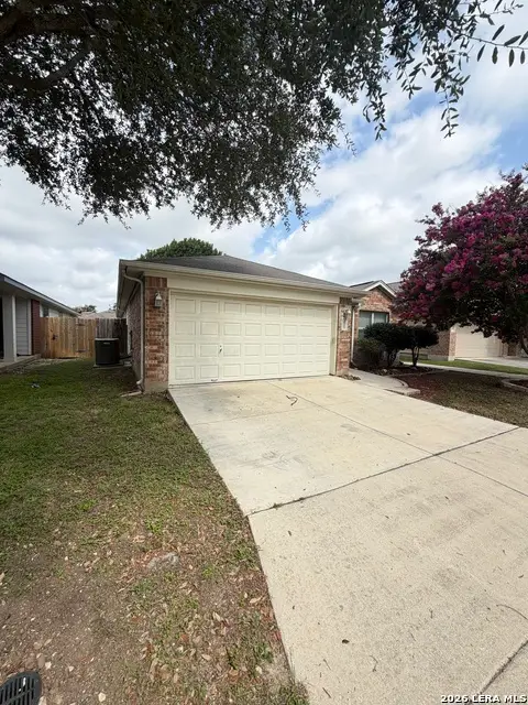 10319 Grand Club Dr, San Antonio, TX 78239 - #1