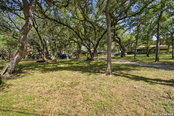 1112 Fawn Dr, Schertz, TX 78154