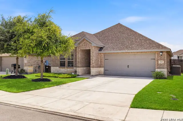 1923 Aleus Ln, San Antonio, TX 78245 - #3